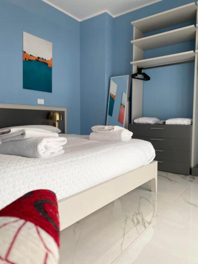 Dizeta Suite And Apartment Salerno Exterior foto
